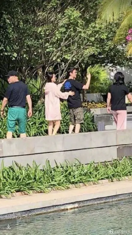 Zanilia Zhao Liying and William Feng Shaofeng Seen on a Date, Debunking Marital Discord Rumors