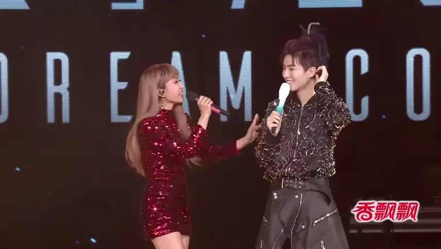 Jolin Tsai Asks Karry Wang Junkai if it's Okay to Have an "Older Woman-Younger Man" Romance
