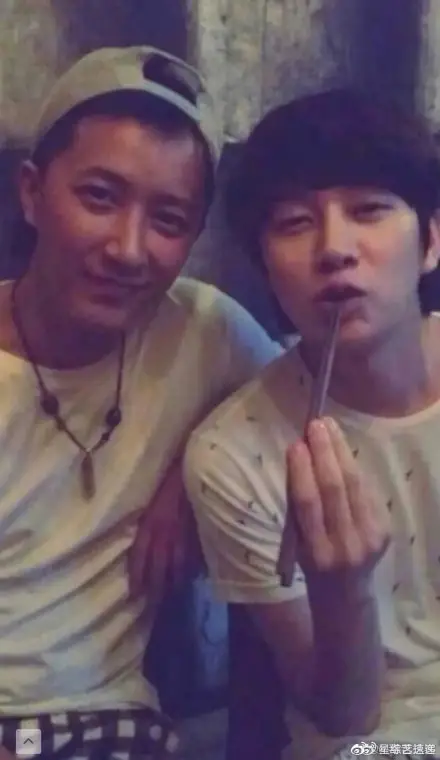 Han Geng and Kim Heechul are Attending the 2019 COSMO Glam Night